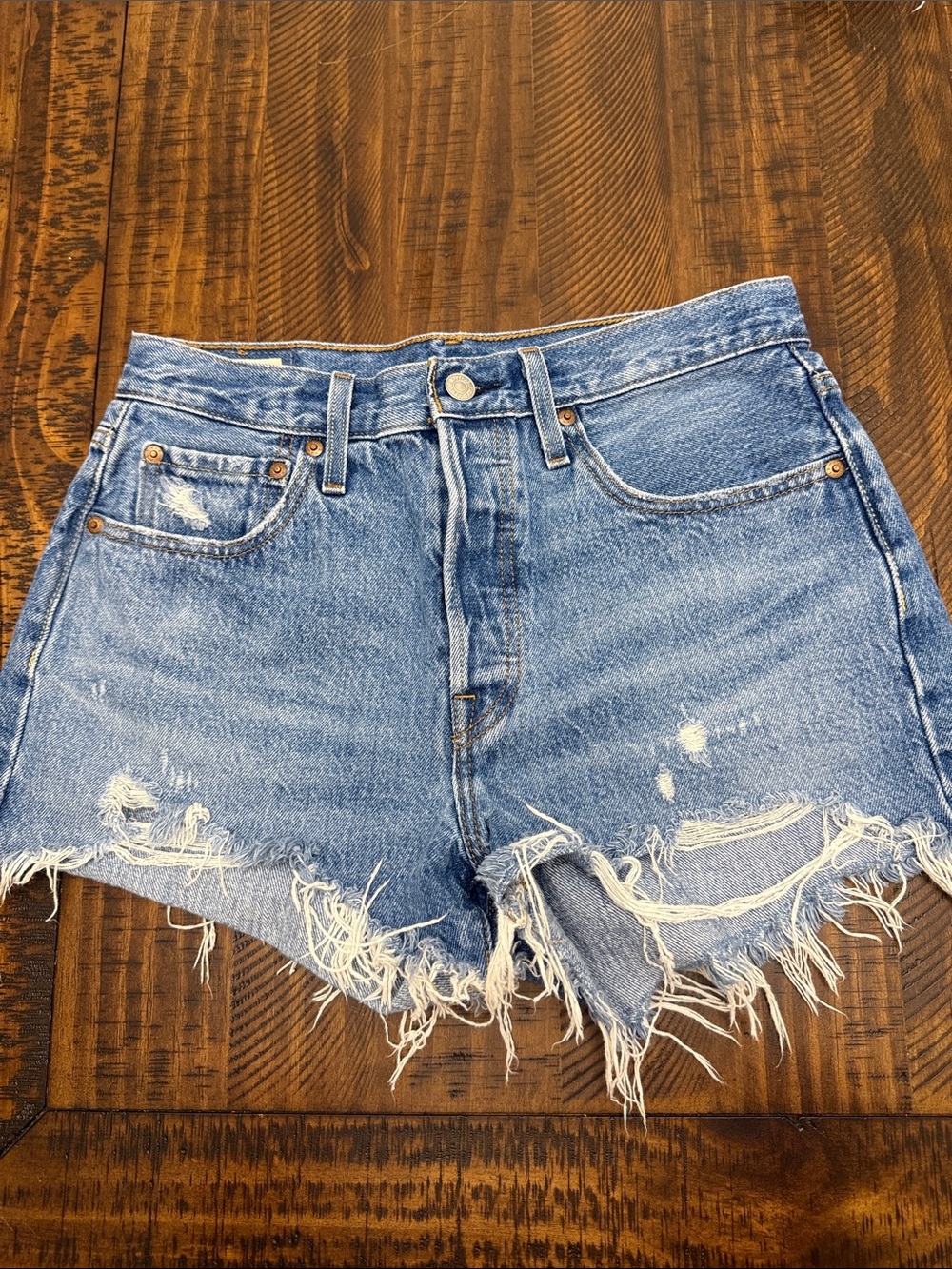 Women’s Levi shorts